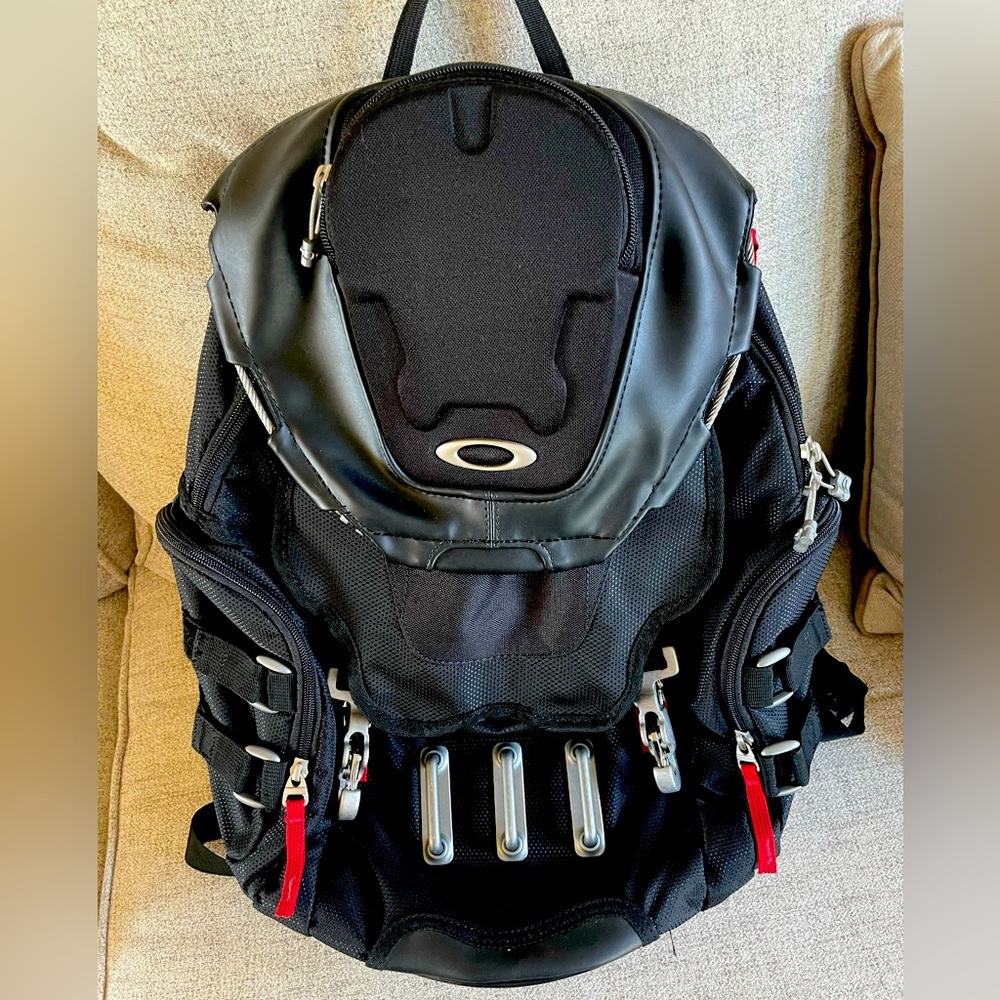 OAKLEY KITCHEN SINK BACKPACK